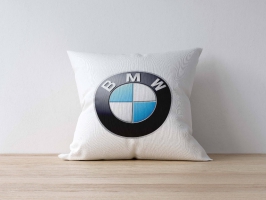 Подушка с логотипом BMW