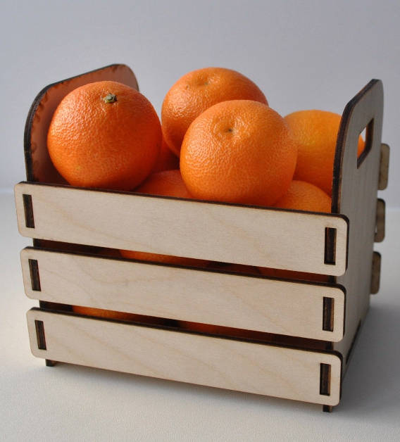 Декоративный ящик под мандарины.