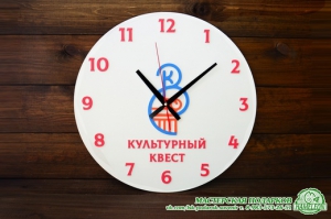 Часы из фанеры с логотипом организации №3